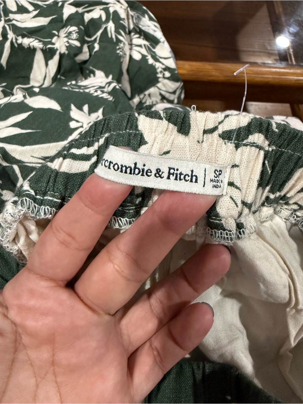 Abercrombie and fitch Women’s Green Floral Midi Skirt - White Floral Print - Picture 4 of 4